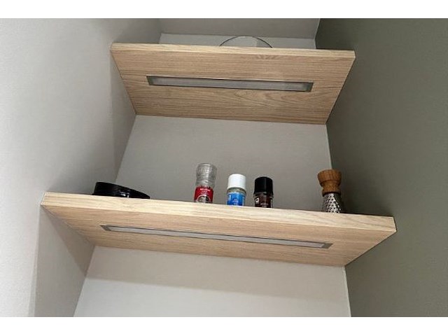 Showroomkeuken met toestellen - afbeelding 26 van  50