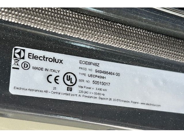 Showroomkeuken met toestellen - afbeelding 31 van  50