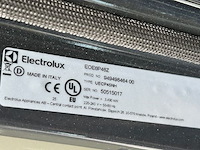 Showroomkeuken met toestellen - afbeelding 31 van  50