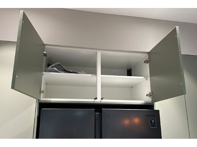 Showroomkeuken met toestellen - afbeelding 33 van  50