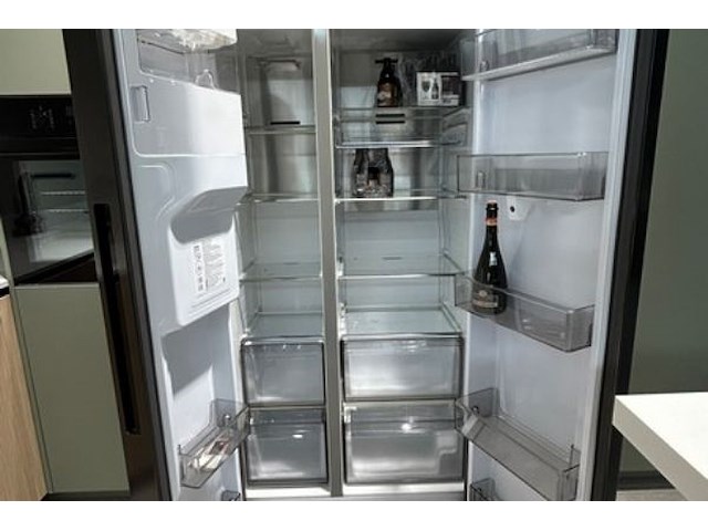 Showroomkeuken met toestellen - afbeelding 36 van  50