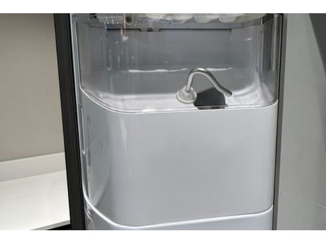 Showroomkeuken met toestellen - afbeelding 38 van  50