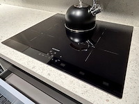 Showroomkeuken met toestellen - afbeelding 16 van  30