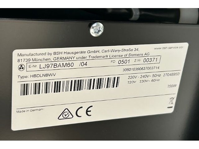 Showroomkeuken met toestellen - afbeelding 27 van  30