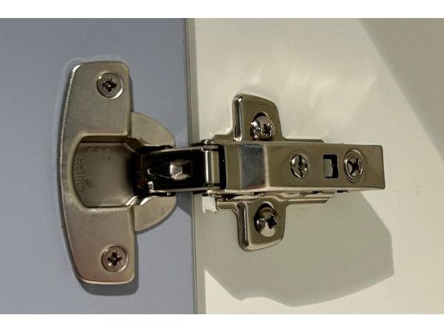 Showroomkeuken met toestellen - afbeelding 28 van  30