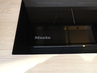 Showroomkeuken zwart, incl. miele-toestellen - afbeelding 3 van  19
