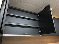 Showroomkeuken zwart, incl. miele-toestellen - afbeelding 9 van  19