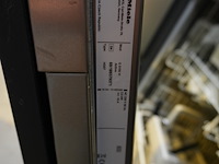 Showroomkeuken zwart, incl. miele-toestellen - afbeelding 15 van  19