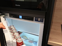 Showroomkeuken zwart, incl. miele-toestellen - afbeelding 16 van  19