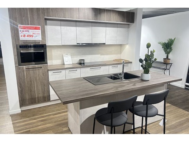 Showroomkeukens - afbeelding 9 van  13
