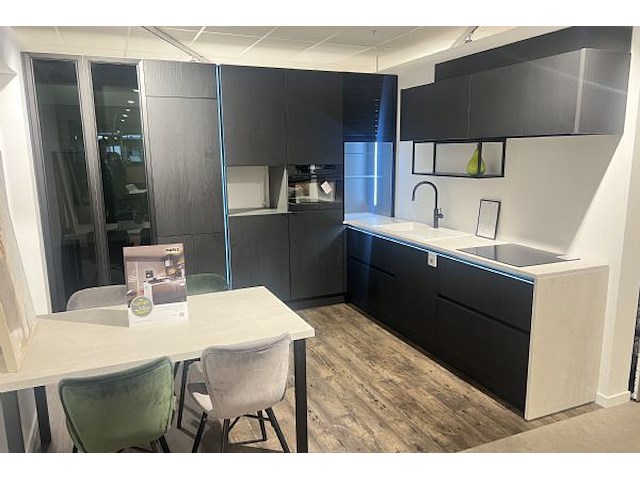 Showroomkeukens - afbeelding 12 van  13