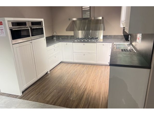 Showroomkeukens - afbeelding 13 van  13