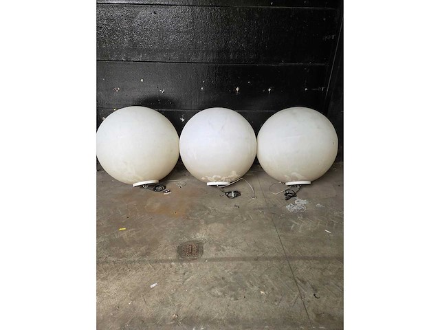 Showtec - led sphere 1m (6x) - afbeelding 2 van  4
