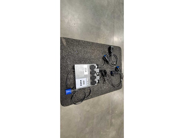 Showtec - rp-405 switchpack - dimmerpack - afbeelding 2 van  2