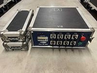 Showtec - v8 - elektrische kettingtakel - afbeelding 1 van  2