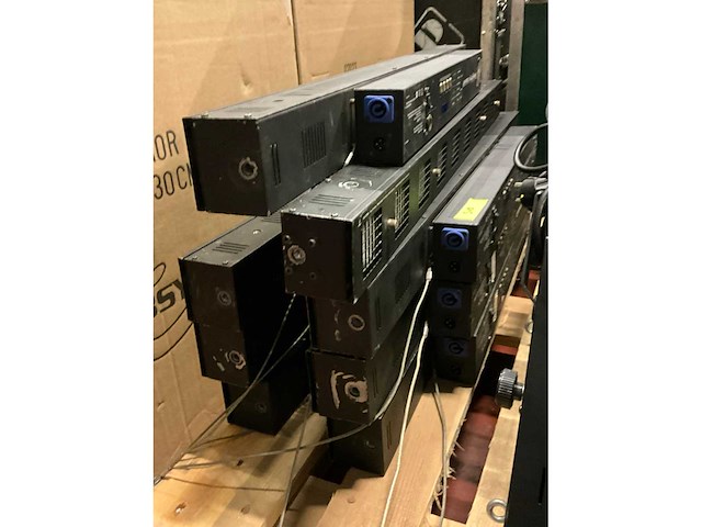 Showtec active sunstrip t10 (8x) - afbeelding 6 van  6