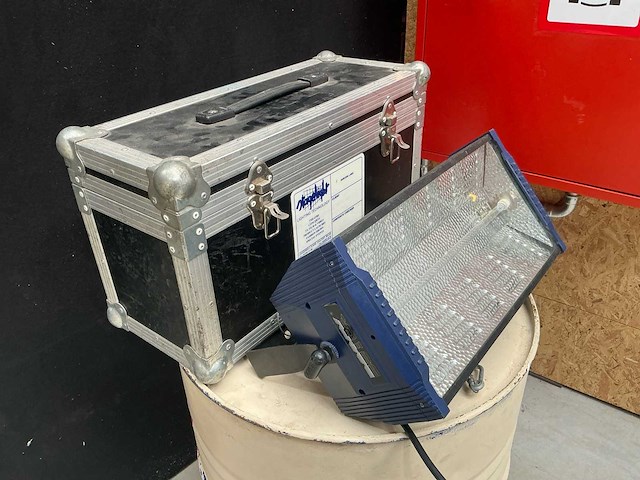 Showtec botex stroboscoop overige lichttechniek - afbeelding 3 van  6