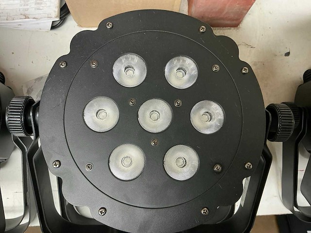 Showtec compact par 7-3 led spot (4x) - afbeelding 3 van  5
