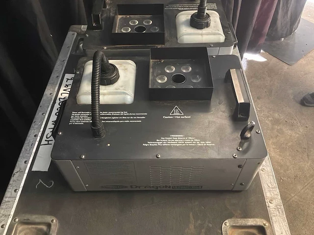 Showtec dragon 1500up/rgb rookmachine (2x) - afbeelding 4 van  5