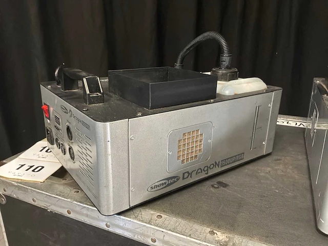 Showtec dragon 1500up/rgb rookmachine (2x) - afbeelding 5 van  5