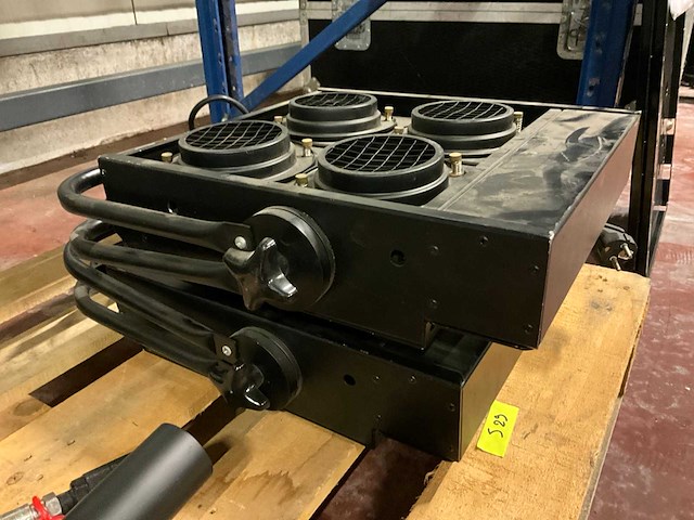 Showtec dwe 4-lite blinder (2x) - afbeelding 1 van  3