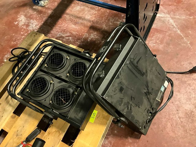 Showtec dwe 4-lite blinder (2x) - afbeelding 3 van  3