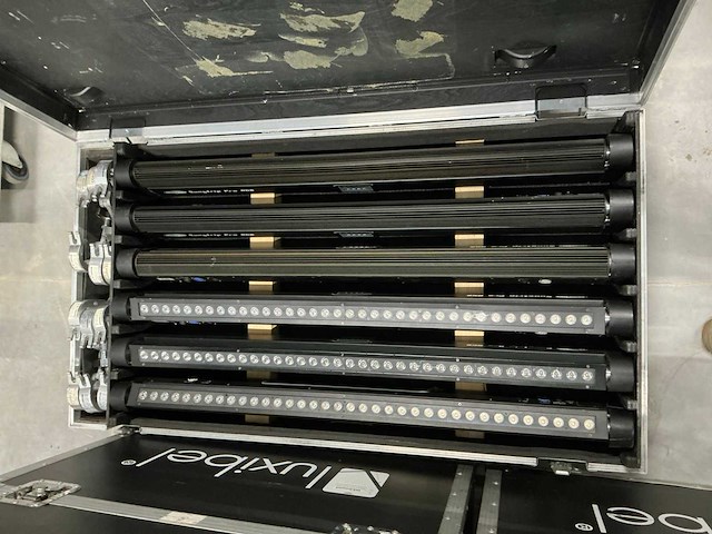 Showtec ledstrip (6x) - afbeelding 1 van  4