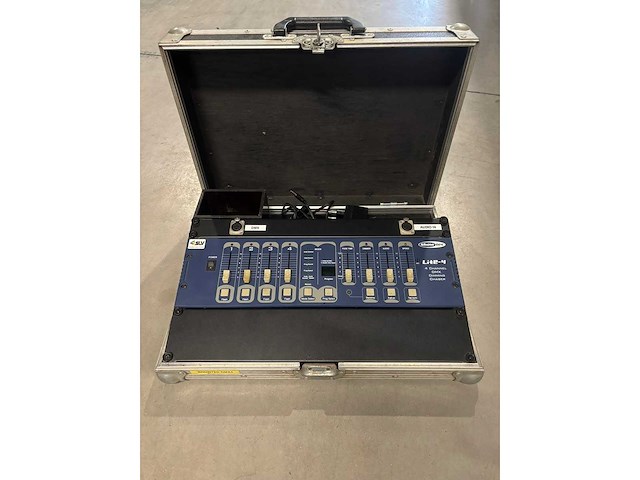 Showtec lite-4 dmx chaser - afbeelding 1 van  1