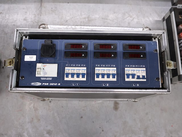 Showtec power verdeler - afbeelding 1 van  5