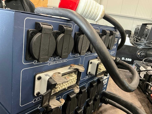 Showtec psa-3212-5 zekeringskast - afbeelding 2 van  2