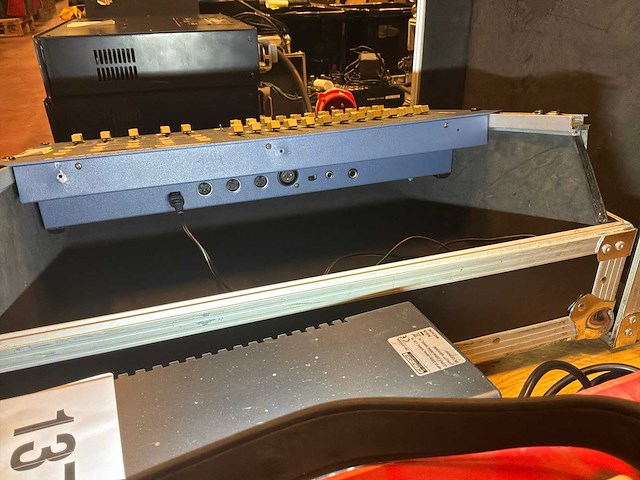 Showtec showmaster 24 lichtsturing - afbeelding 4 van  5