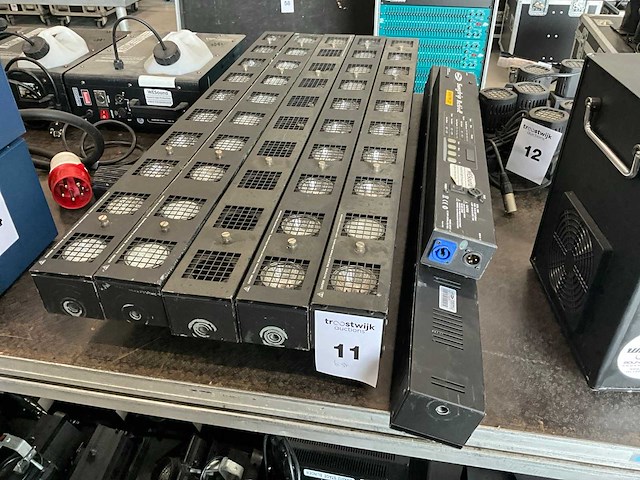 Showtec sunstrip active lichtbaar (6x) - afbeelding 1 van  3