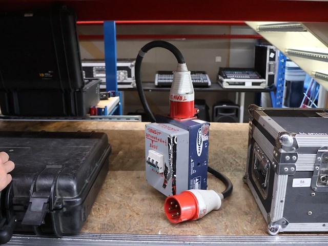 Showtec transformator - afbeelding 1 van  6