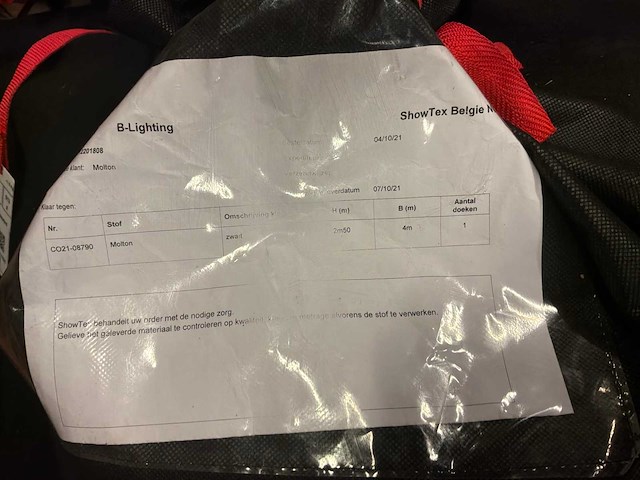 Showtex molton 4x3m pipe en drape (4x) - afbeelding 3 van  5