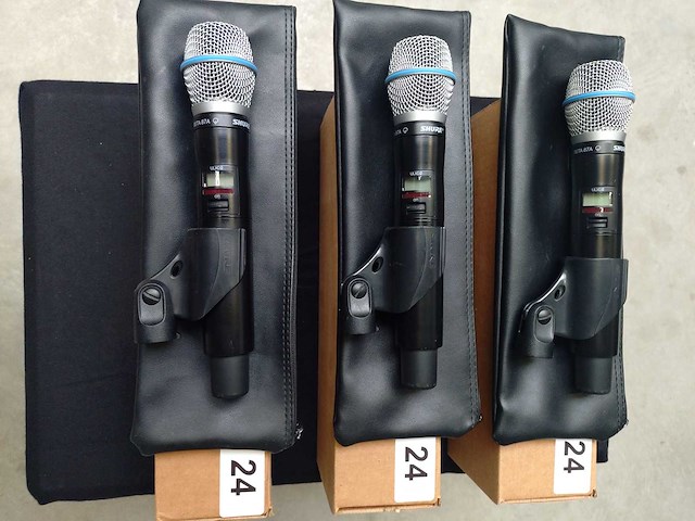 Shure - ulxd2/beta87a (h51) - 4x wireless handheld microphone - afbeelding 2 van  4