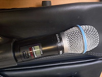 Shure - ulxd4d (h51) - dual wireless microphone kit - afbeelding 4 van  4