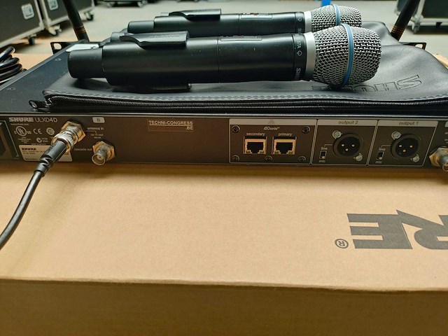 Shure - ulxd4d (h51) - dual wireless microphone kit - afbeelding 3 van  4