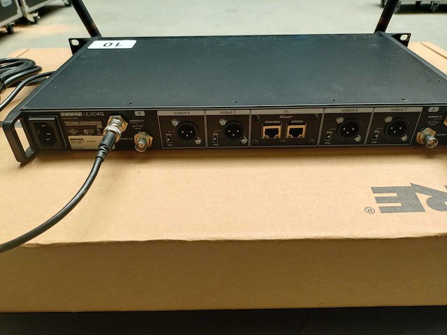 Shure - ulxd4q (h51) - quad wireless microphone receiver - afbeelding 3 van  3