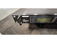 Shure - ur4d - receiver - afbeelding 2 van  4