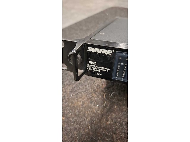 Shure - ur4d - receiver - afbeelding 2 van  4