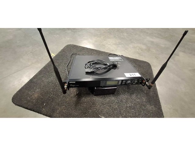 Shure - ur4s - receiver - afbeelding 1 van  4