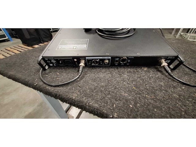 Shure - ur4s - receiver - afbeelding 4 van  4