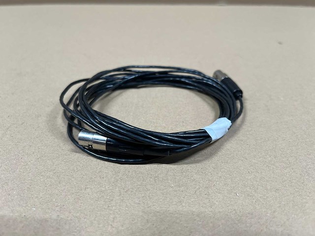 Shure beta 91/98 cardioid condenser preamp (ta4m -> xlr3m) w/clamp shure a98d (drum) - afbeelding 4 van  4