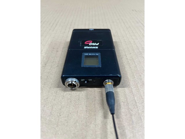 Shure ur1-p8 belt pack (710-790mhz) - afbeelding 2 van  4