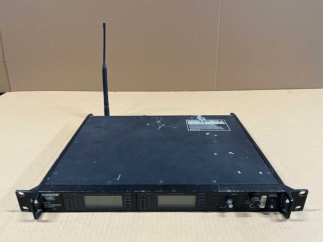 Shure ur4d-g1e dual wireless receiver (518-578mhz) - afbeelding 1 van  6