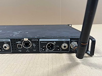 Shure ur4d-g1e dual wireless receiver (518-578mhz) - afbeelding 6 van  6