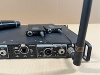 Shure ur4d-h4e 2ch wireless receiver set (518-578mhz) - afbeelding 11 van  14