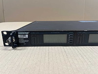 Shure ur4d+ k4e dual wireless receiver (606-666mhz) - afbeelding 2 van  6