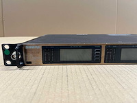 Shure ur4d-q5 dual wireless receiver (740-814mhz) - afbeelding 2 van  5