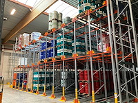 Shuttle palletrek en shuttlerobot